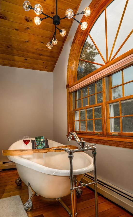 Mountain Blue Vista - Luxury Retreat Near Ski Resorts With Pond, Firepit And Hot Tub ويندهام المظهر الخارجي الصورة