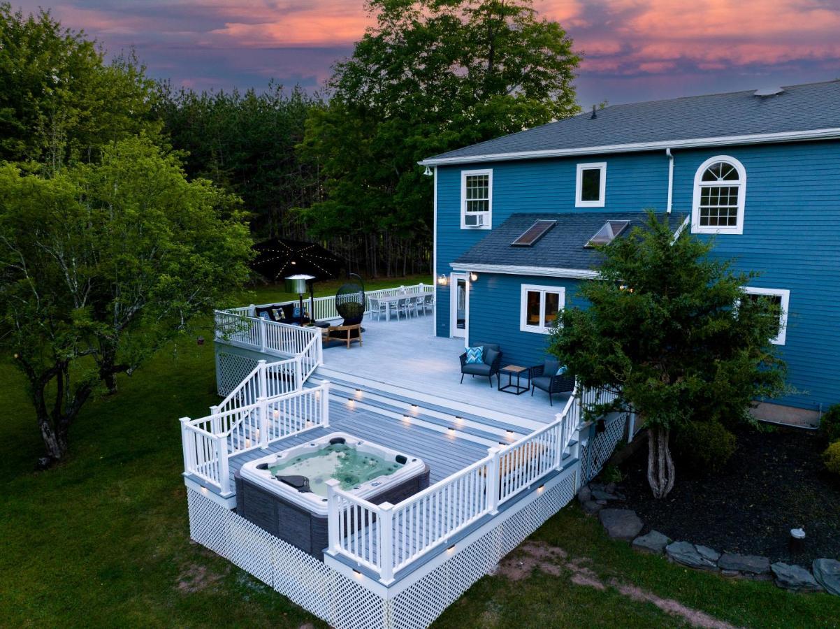Mountain Blue Vista - Luxury Retreat Near Ski Resorts With Pond, Firepit And Hot Tub ويندهام المظهر الخارجي الصورة