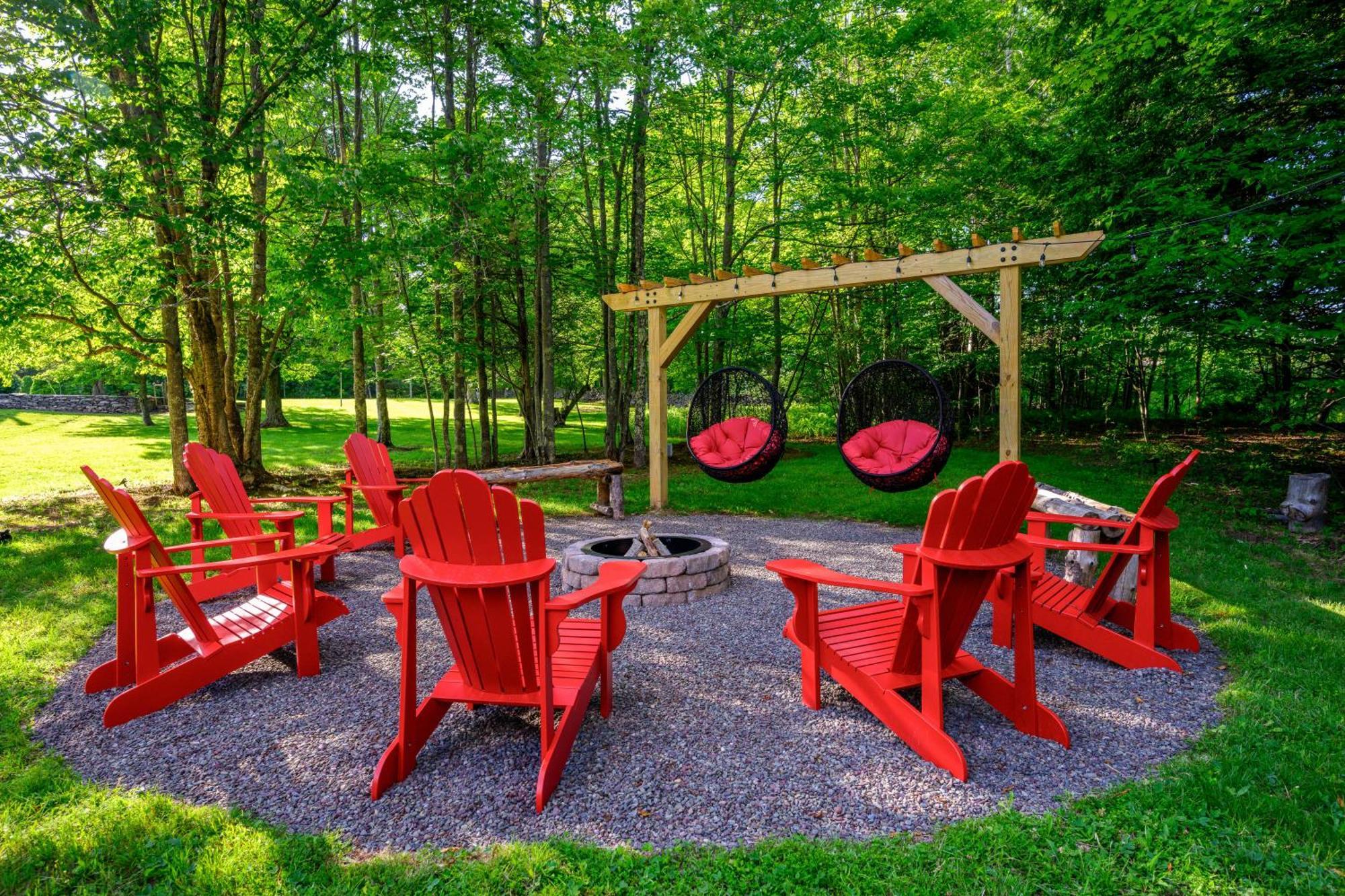 Mountain Blue Vista - Luxury Retreat Near Ski Resorts With Pond, Firepit And Hot Tub ويندهام المظهر الخارجي الصورة
